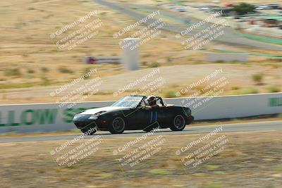 media/May-31-2025-CalClub SCCA (Sat) [[2c1a04e1ee]]/Qualifying/Group 1/Turn 4/